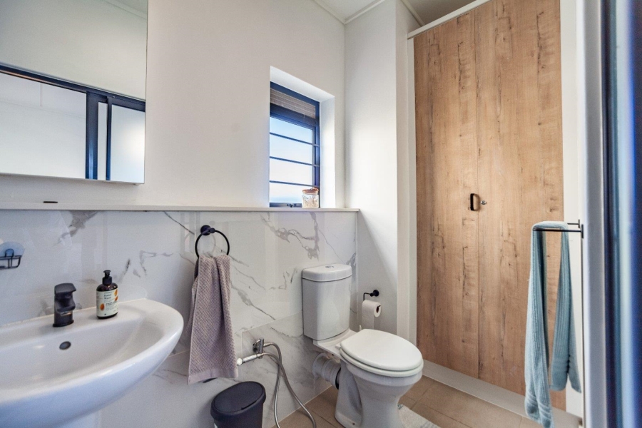 3 Bedroom Property for Sale in Atlantic Hills Western Cape